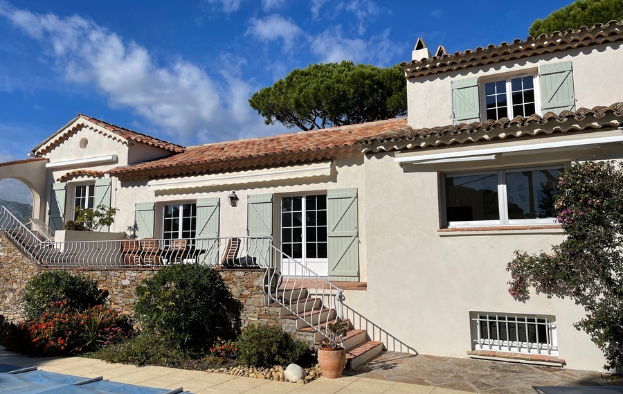 La gamme de fen&ecirc;tres PVC &agrave;&nbsp;Paris