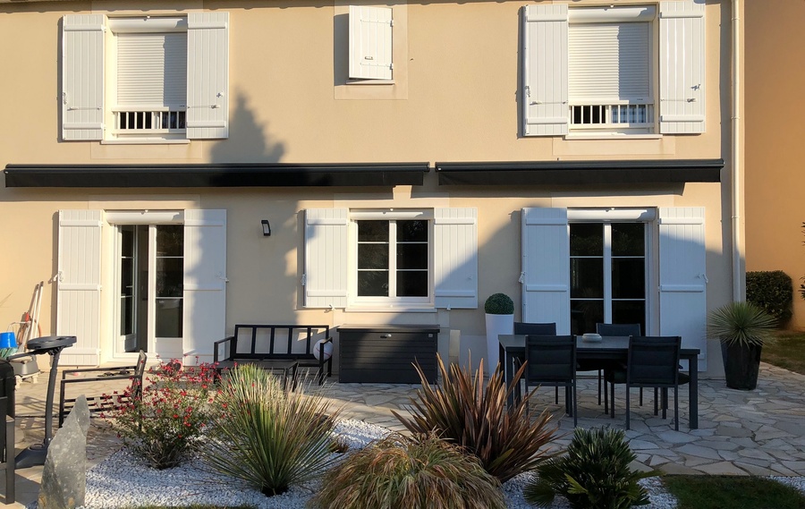 Volets battants classiques &agrave;&nbsp;Paris