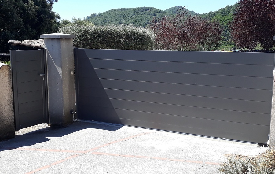 Nos mod&egrave;les de portails ALU &agrave;&nbsp;Paris