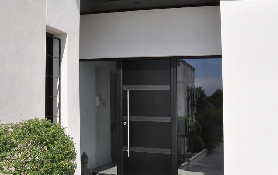 Notre gamme de portes d'entr&eacute;e en ALU CLASSIQUE et CONTEMPORAINE &agrave;&nbsp;Paris